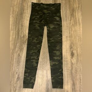 SPANX Green Camouflage Leggings